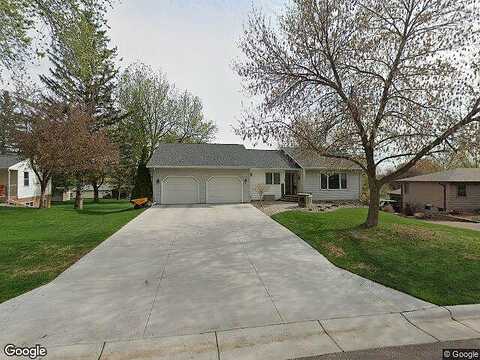 Highland, WINDOM, MN 56101