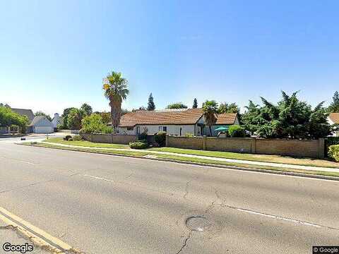 Cougar, CLOVIS, CA 93611