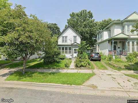 4Th, SAINT PAUL, MN 55106