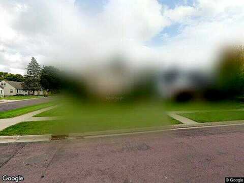 Hampton, FAIRMONT, MN 56031