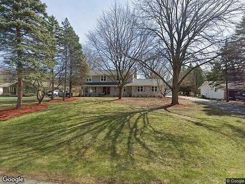 82Nd, MILWAUKEE, WI 53220