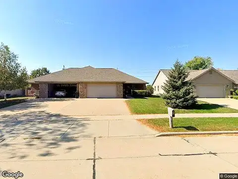 Apple, APPLETON, WI 54913