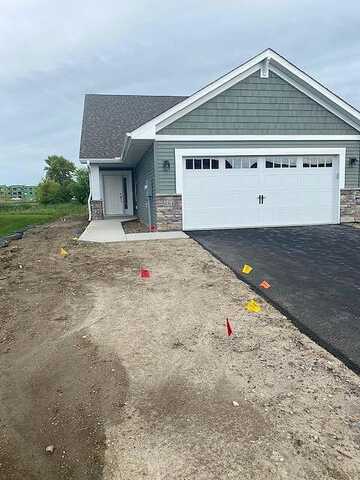Laura, SAINT MICHAEL, MN 55376