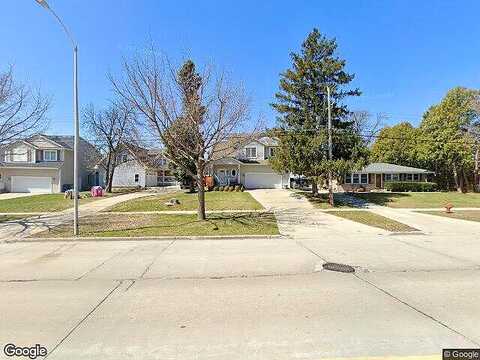 92Nd, MILWAUKEE, WI 53228
