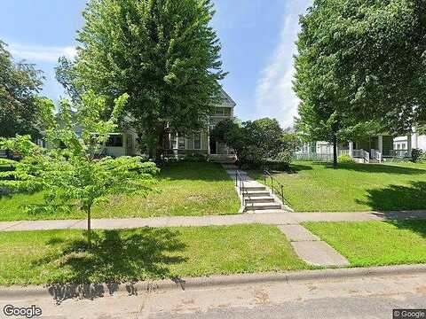Wilder, SAINT PAUL, MN 55104