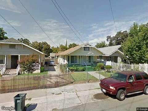 40Th, SACRAMENTO, CA 95817