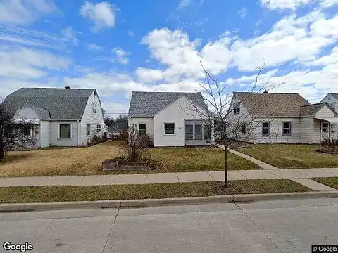 Chase, MILWAUKEE, WI 53207