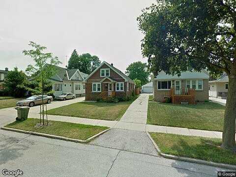 68Th, MILWAUKEE, WI 53219