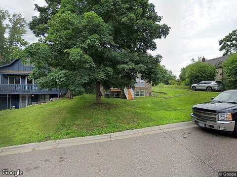 Cottage, SAINT PAUL, MN 55126