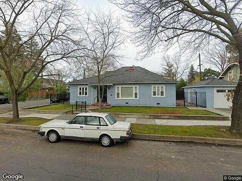 33Rd, SACRAMENTO, CA 95816