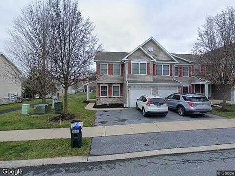 Quincy, STATE COLLEGE, PA 16801