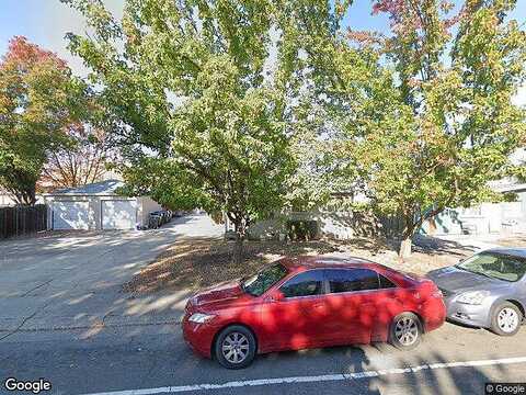 21St, SACRAMENTO, CA 95820