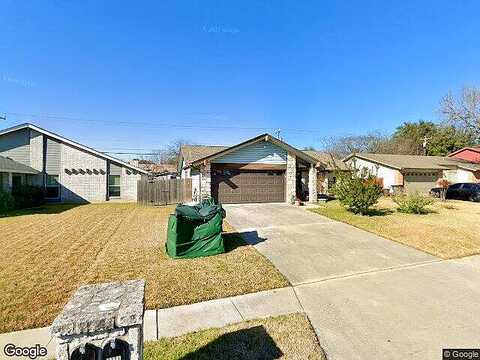 Narrow Pass, LIVE OAK, TX 78233