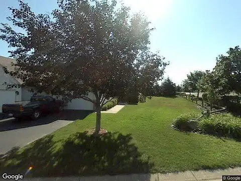 Ivy Ridge, CIRCLE PINES, MN 55014