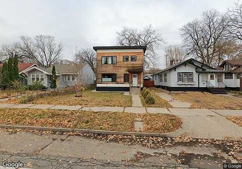 Portland, MINNEAPOLIS, MN 55407