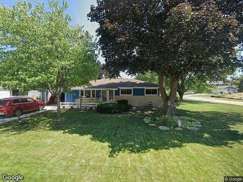 72Nd, MILWAUKEE, WI 53220