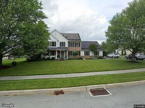 Britain, YORK, PA 17402