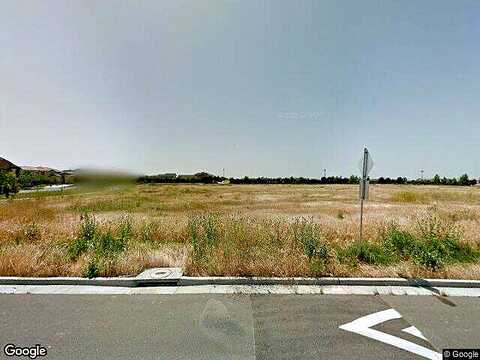 Mack, WOODLAND, CA 95776
