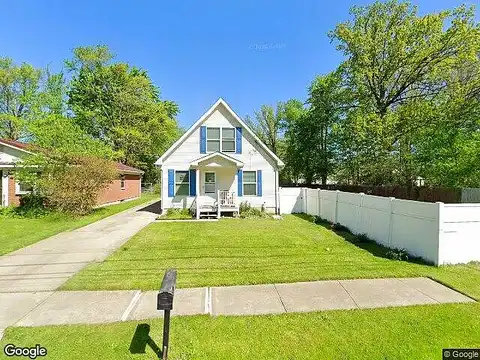 Woodlawn, ERIE, PA 16510