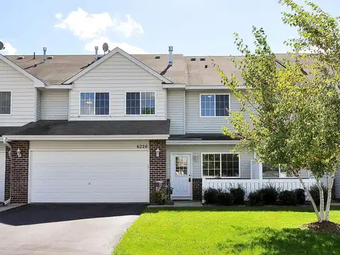 Maclynn, ALBERTVILLE, MN 55301