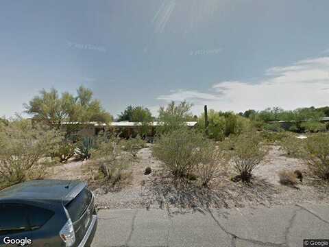Placita De Los Amigos, TUCSON, AZ 85704