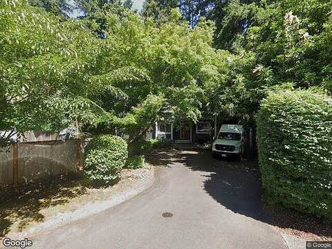 Lake Grove, LAKE OSWEGO, OR 97035