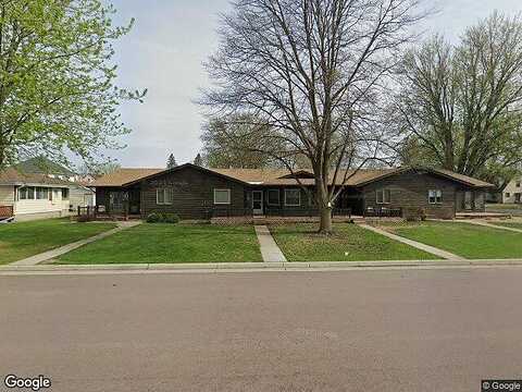 7Th, WINDOM, MN 56101