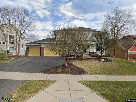 Pinehurst, CHANHASSEN, MN 55317