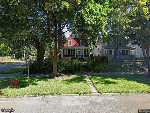 Minnehaha, SAINT PAUL, MN 55104