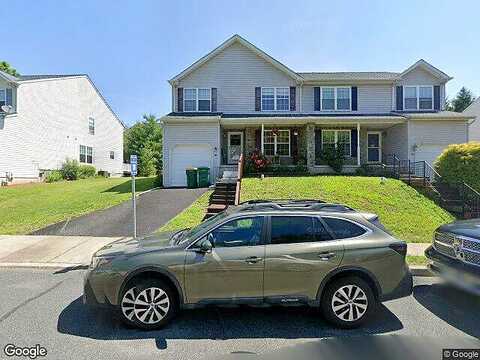 Shirley, PENNSBURG, PA 18073
