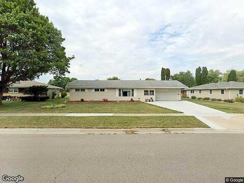 Elizabeth, JANESVILLE, WI 53548