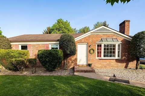 Keezletown, WEYERS CAVE, VA 24486