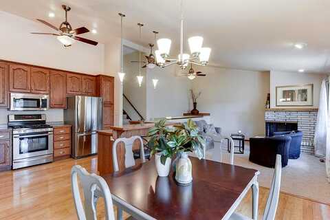 Tamarack, EDEN PRAIRIE, MN 55347