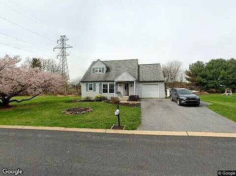 Hollow, REINHOLDS, PA 17569