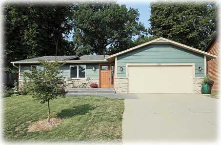 Niagara, MAPLE GROVE, MN 55311