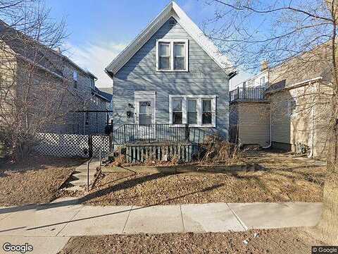 Locust, MILWAUKEE, WI 53212