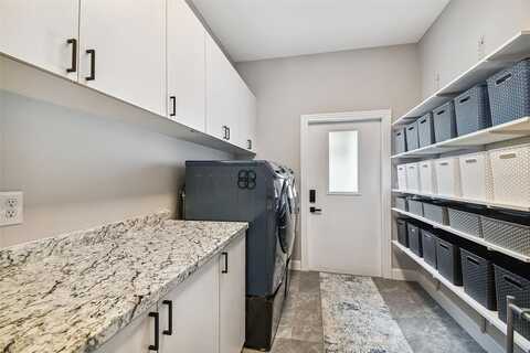 9Th Avenue, BRADENTON, FL 34212