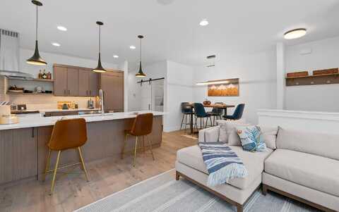 Howe, BEND, OR 97702