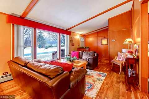 Bryant, MAPLE PLAIN, MN 55359