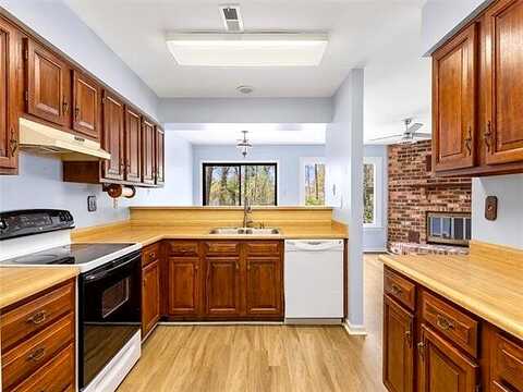 Fordham, NORTH CHESTERFIELD, VA 23236