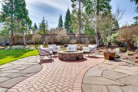 Wheeler, WEST LINN, OR 97068