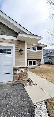 Hanson, FARIBAULT, MN 55021