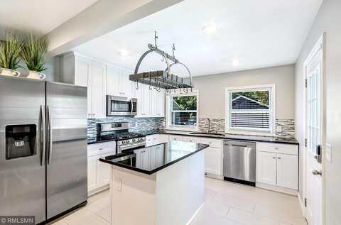 Blackstone, MINNEAPOLIS, MN 55416