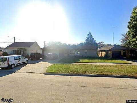 Blaine, RACINE, WI 53405
