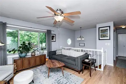 Pinewood, ROCHESTER, MN 55904