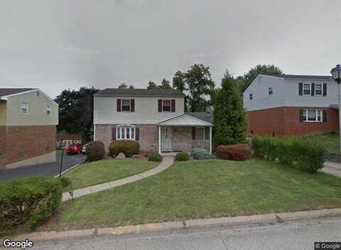 Gina, WEST MIFFLIN, PA 15122