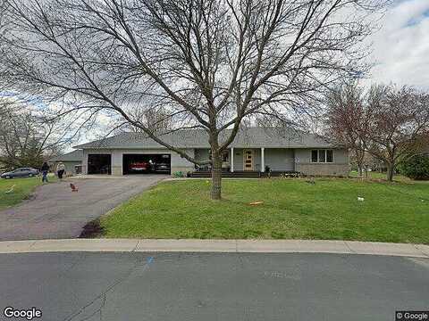 Valley Ridge, CHANHASSEN, MN 55317