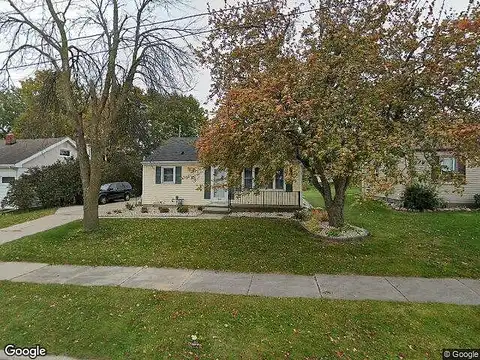 Shirley, GREEN BAY, WI 54304