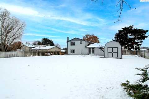 Travis, KENNEWICK, WA 99338