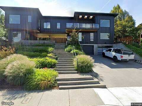 Lincoln, HOOD RIVER, OR 97031